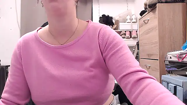 Amai Live online show from November 2025 08:03:01 AM