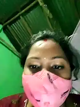 Shristiprakash0 online show from January 2025 05:56:01 PM