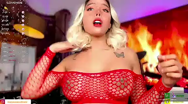 Snapshot of sassymarylou chatting on December 2024 06:06:02 AM sassymarylou online show from December 2024 06:06:02 AM