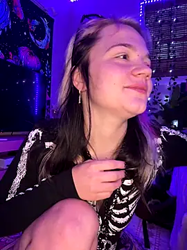 Cutiepiespanks online show from September 2025 11:23:01 AM