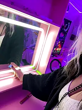 Cutiepiespanks online show from September 2025 02:35:02 AM