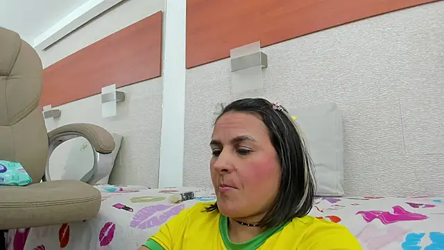 allice green online show from December 2025 01:33:02 AM