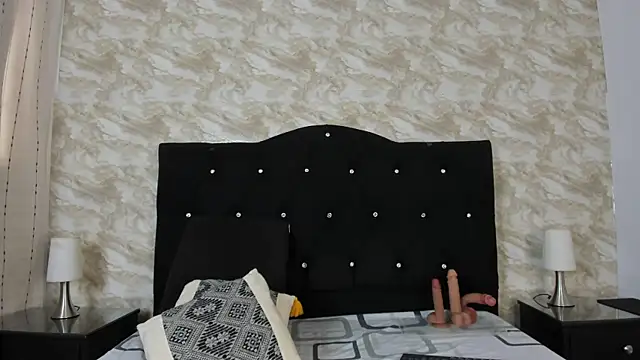 Keira Lennox online show from October 2025 11:46:02 AM