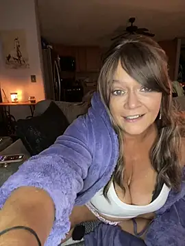 cowgirlc online show from February 2025 03:28:01 AM