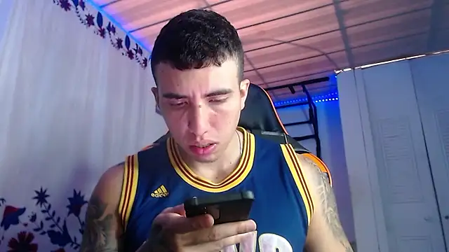 Adam Hudsond online show from January 2026 02:21:02 PM