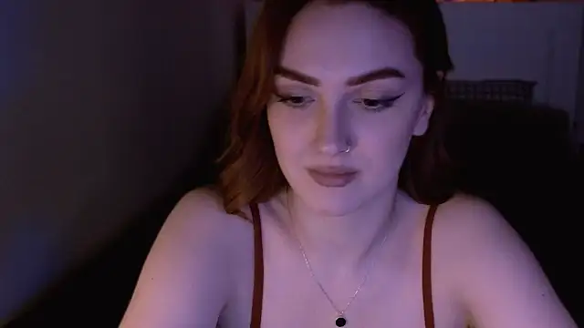 Snapshot of LilyFarey chatting on December 2024 04:39:01 PM LilyFarey online show from December 2024 04:39:01 PM
