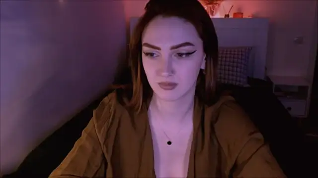 Snapshot of LilyFarey chatting on January 2025 05:22:02 PM LilyFarey online show from January 2025 05:22:02 PM