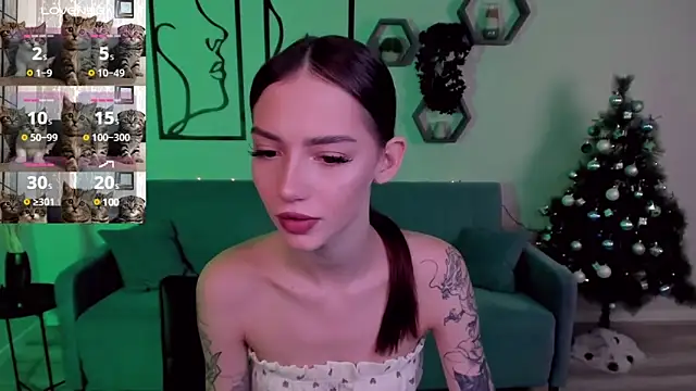 SophieCatty online show from January 2025 10:49:02 AM