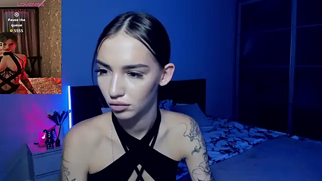 SophieCatty online show from September 2025 12:47:01 AM