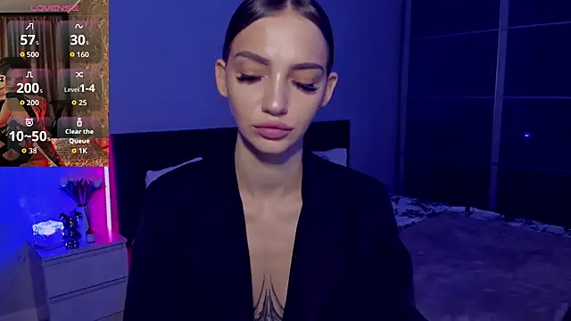 SophieCatty online show from October 2025 12:00:01 AM