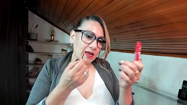 Snapshot of yayita_mature chatting on April 2026 09:52:01 PM yayita mature online show from April 2026 09:52:01 PM