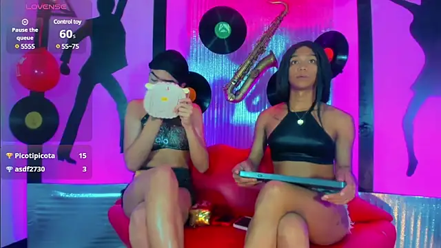 nickyminach  online show from February 2025 07:43:02 PM