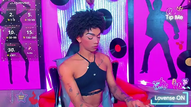 nickyminach  online show from February 2026 07:48:01 PM