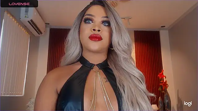 MarryQueen22 online show from June 2026 01:51:02 AM