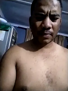 Snapshot of Purplejuice777 chatting on February 2026 08:24:01 AM Purplejuice777 online show from February 2026 08:24:01 AM