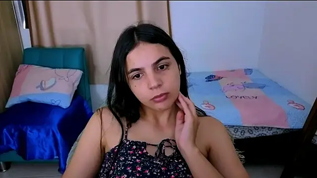 Snapshot of _elenna chatting on October 2025 05:55:01 PM elenna online show from October 2025 05:55:01 PM