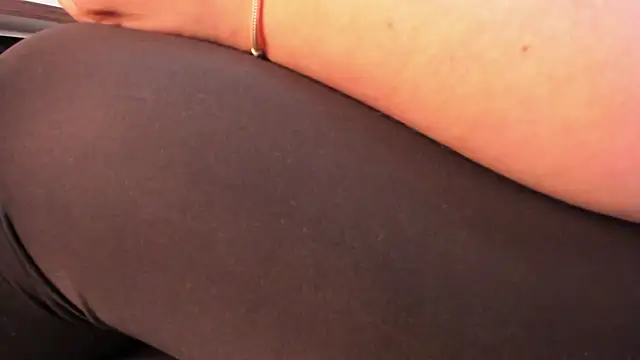 Snapshot of _rebecca1 chatting on November 2025 02:17:01 PM rebecca1 online show from November 2025 02:17:01 PM