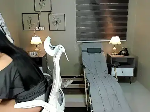 EternityBanks online show from October 2025 11:50:04 PM