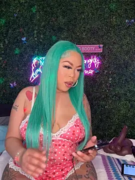 Snapshot of ThickAssRena chatting on February 2026 01:45:01 AM ThickAssRena online show from February 2026 01:45:01 AM