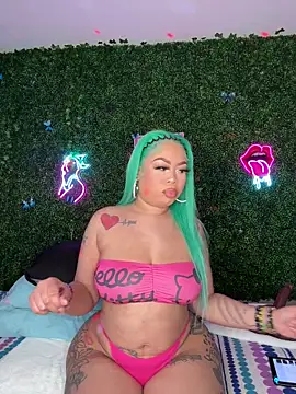 Snapshot of ThickAssRena chatting on February 2026 05:59:02 AM ThickAssRena online show from February 2026 05:59:02 AM