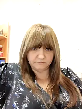 Snapshot of Office_Albertina chatting on December 2024 04:21:01 AM Office Albertina online show from December 2024 04:21:01 AM