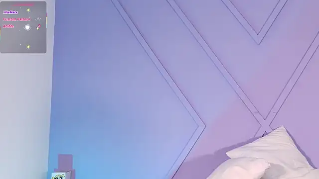 emmajohnss online show from December 2025 03:56:01 AM