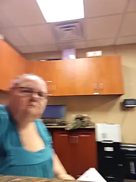 Hornybbw1978 online show from April 2026 05:30:01 AM