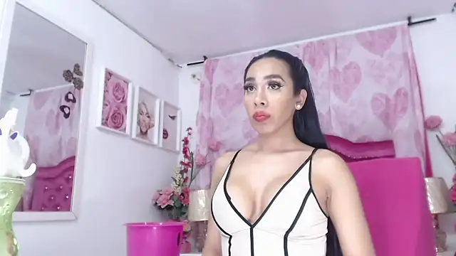 Snapshot of Divaxhermosa chatting on January 2025 06:06:02 AM Divaxhermosa online show from January 2025 06:06:02 AM