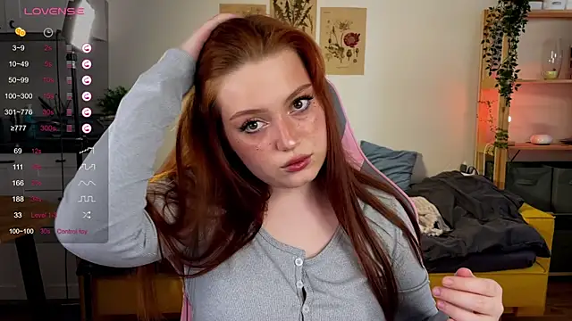 Snapshot of Sofy_Benson chatting on July 2026 01:16:01 PM Sofy Benson online show from July 2026 01:16:01 PM