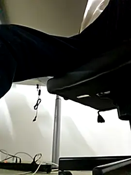 MontanaHamburg online show from February 2026 10:29:01 PM