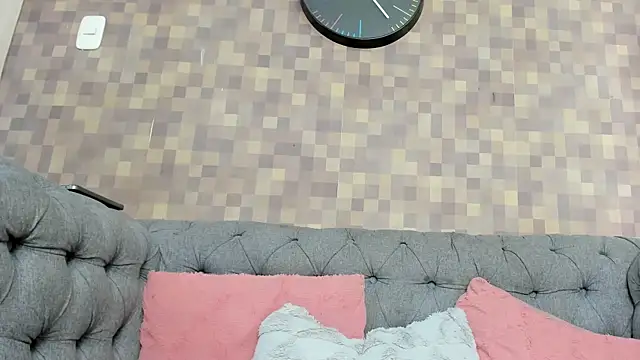 kristyl paez online show from September 2025 07:25:01 PM