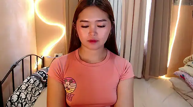 Itsme claire online show from February 2025 03:45:01 AM