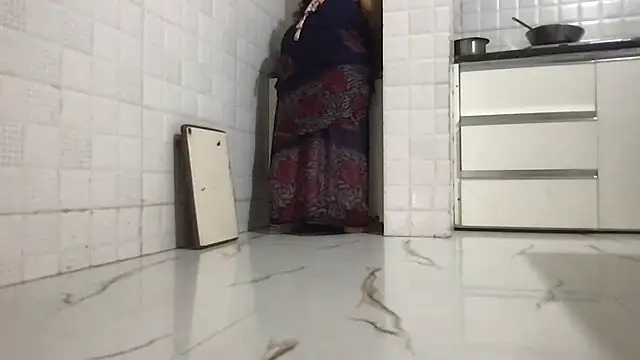 Riyasingh9 online show from September 2025 03:33:02 AM