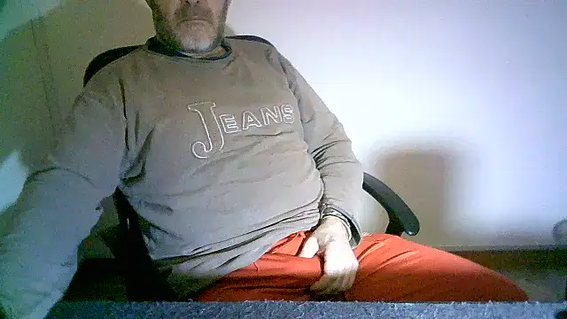 Snapshot of Greek_Passion chatting on February 2025 04:44:01 PM Greek Passion online show from February 2025 04:44:01 PM