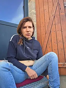 Lina lou4 online show from November 2025 03:23:01 PM