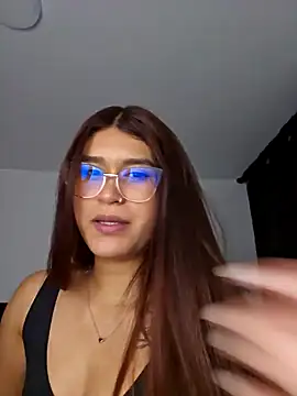 Snapshot of Bunny22_ chatting on January 2025 04:17:02 AM Bunny22 online show from January 2025 04:17:02 AM