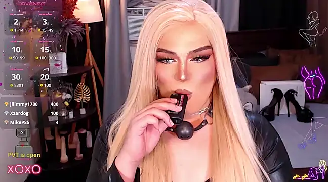 Snapshot of Bitch_Fowler69 chatting on December 2024 01:57:02 PM Bitch Fowler69 online show from December 2024 01:57:02 PM