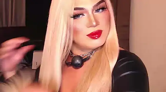 Snapshot of Bitch_Fowler69 chatting on December 2024 07:48:02 PM Bitch Fowler69 online show from December 2024 07:48:02 PM