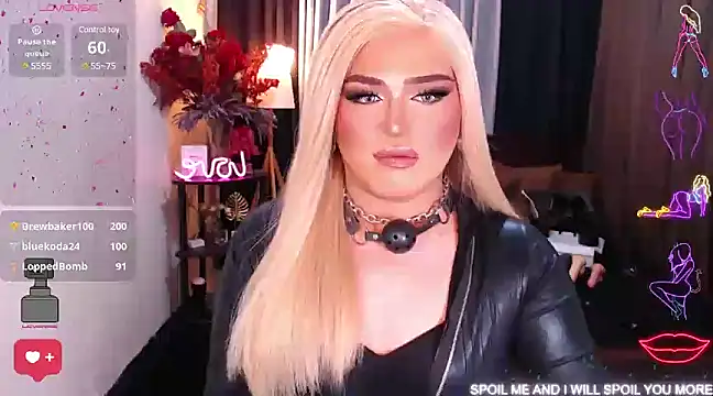 Snapshot of Bitch_Fowler69 chatting on January 2025 10:44:02 PM Bitch Fowler69 online show from January 2025 10:44:02 PM