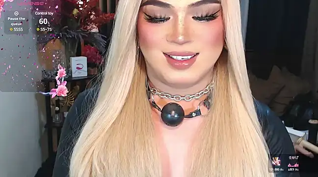 Snapshot of Bitch_Fowler69 chatting on March 2025 08:08:02 PM Bitch Fowler69 online show from March 2025 08:08:02 PM