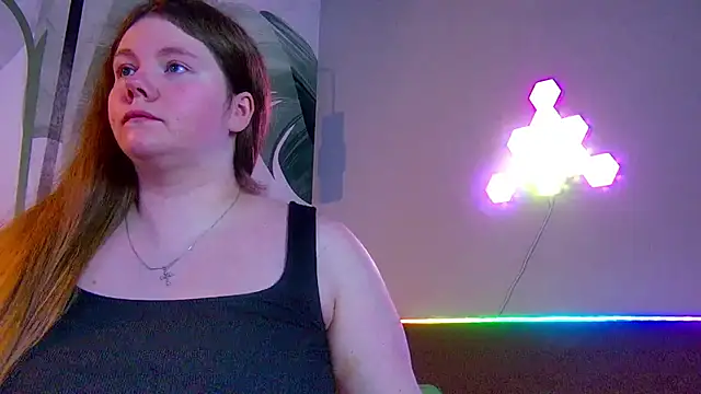 RubyValen online show from November 2025 01:04:02 AM