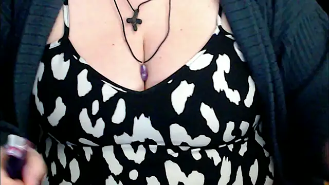 Snapshot of mayasmith chatting on February 2026 12:47:02 PM mayasmith online show from February 2026 12:47:02 PM