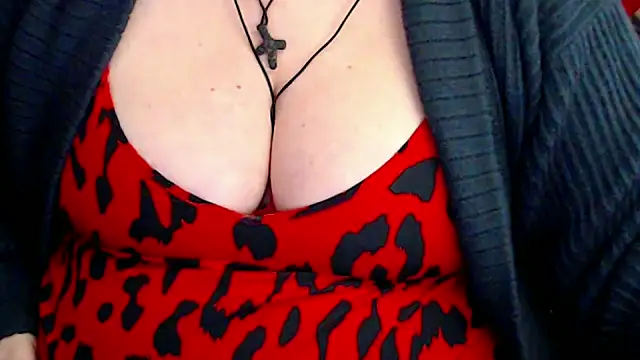 Snapshot of mayasmith chatting on February 2026 09:19:02 AM mayasmith online show from February 2026 09:19:02 AM