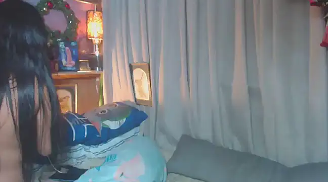 Snapshot of Topangel69 chatting on December 2024 03:11:01 PM Topangel69 online show from December 2024 03:11:01 PM