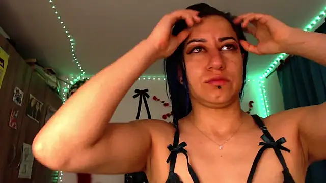 pussytight pervert online show from September 2025 10:01:02 PM