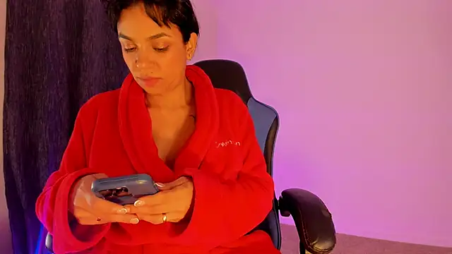 Snapshot of victoriachicas chatting on December 2024 11:00:02 AM victoriachicas online show from December 2024 11:00:02 AM