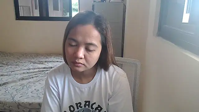 Snapshot of xTheLastVIRGINx chatting on October 2025 04:57:02 AM xTheLastVIRGINx online show from October 2025 04:57:02 AM