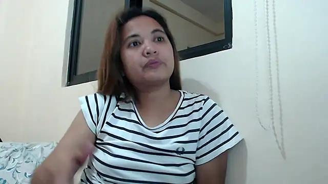 Snapshot of xTheLastVIRGINx chatting on November 2025 02:49:02 PM xTheLastVIRGINx online show from November 2025 02:49:02 PM