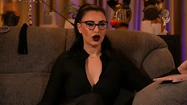 kelly kent online show from October 2025 11:10:02 PM