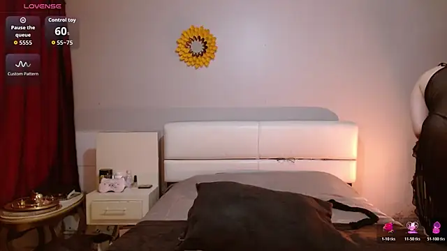 Freyja soh online show from February 2026 10:07:01 PM